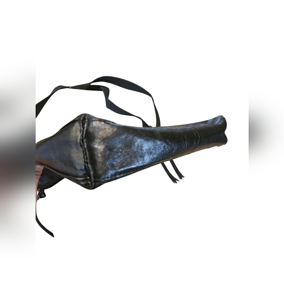 The Sak Black Reseda Multii Zip Embossed Leaf Detail Crossbody Purse 11" x 9" - Picture 10 of 11